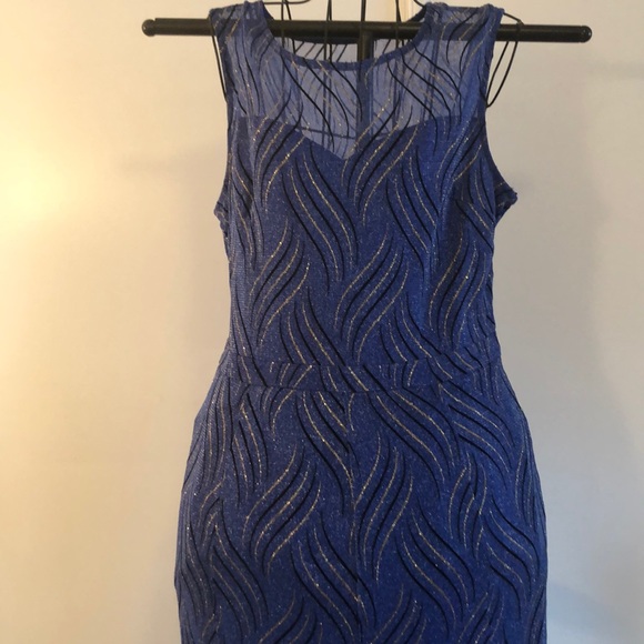 🥂Party designed Party Gown. A Candalite Design with Fun in Mind. Sz L - Picture 4 of 10